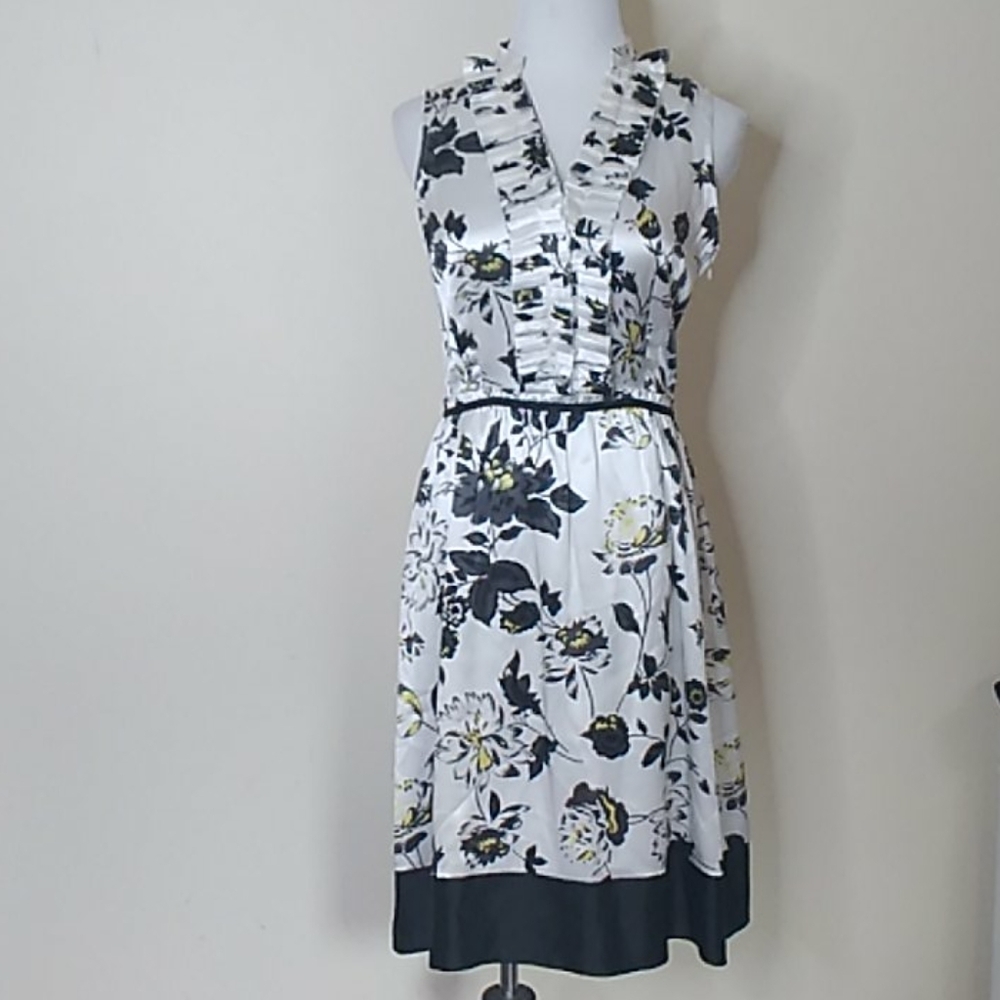 Ella Rose 100% silk sleeveless dress size 6